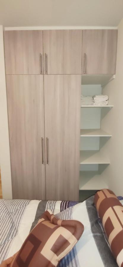 Departamento Moderno, Familiar Y Acogedor. Apartment Cochabamba Ngoại thất bức ảnh
