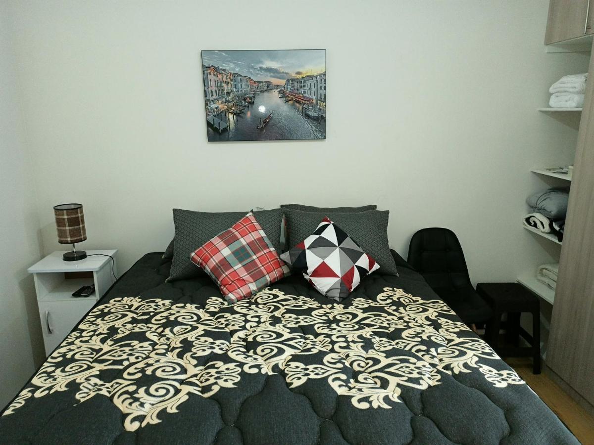 Departamento Moderno, Familiar Y Acogedor. Apartment Cochabamba Ngoại thất bức ảnh