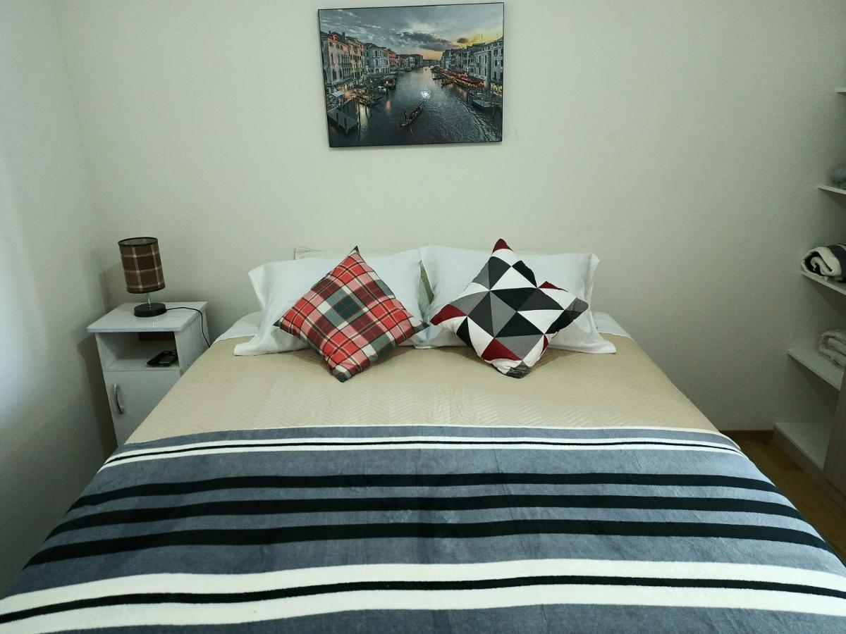 Departamento Moderno, Familiar Y Acogedor. Apartment Cochabamba Ngoại thất bức ảnh